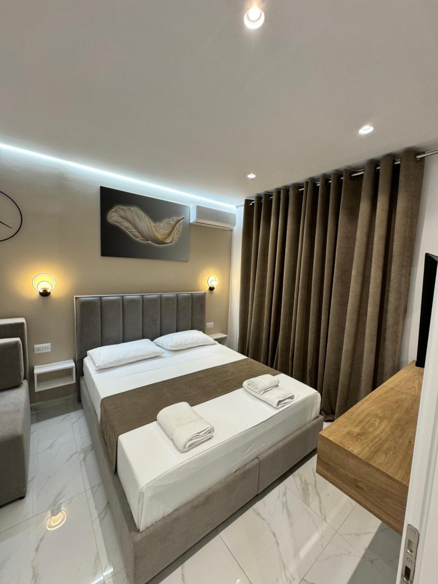 Apartments Veliaj Εξαμίλιο Εξωτερικό φωτογραφία