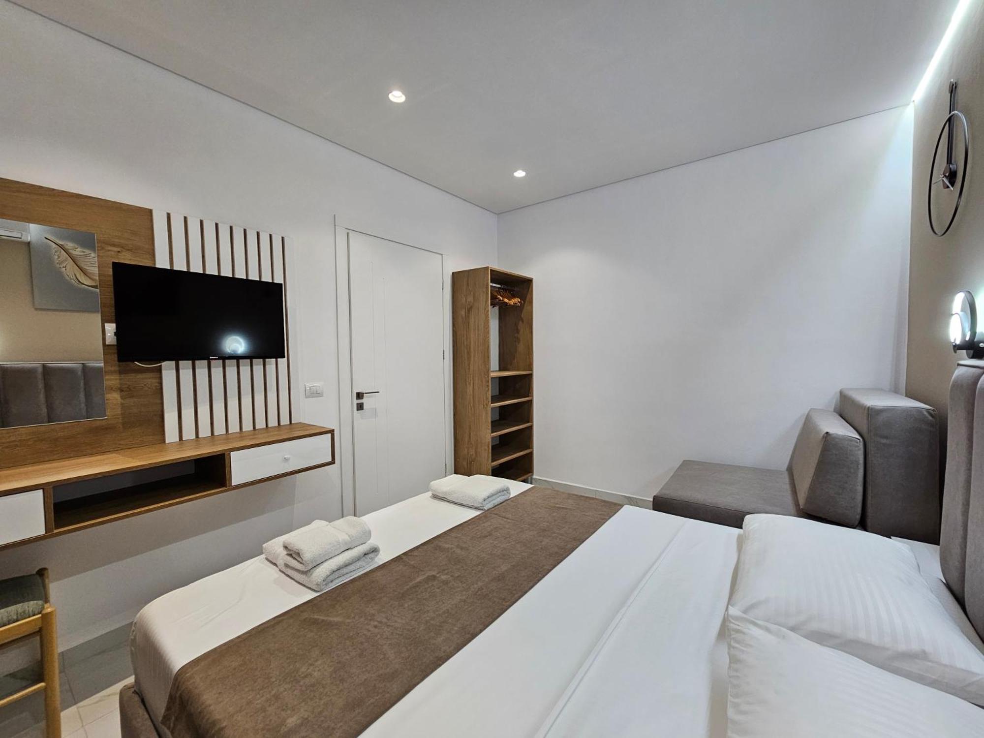 Apartments Veliaj Εξαμίλιο Εξωτερικό φωτογραφία