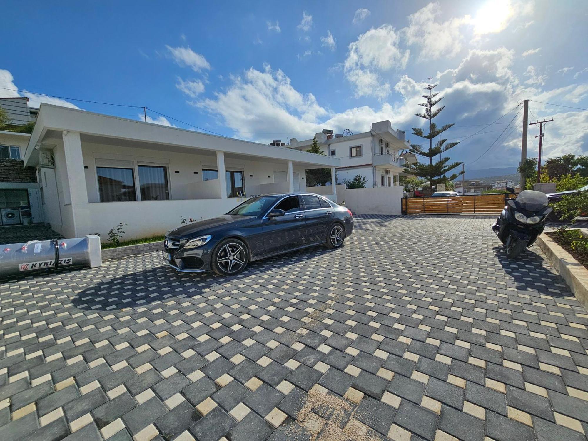 Apartments Veliaj Εξαμίλιο Εξωτερικό φωτογραφία